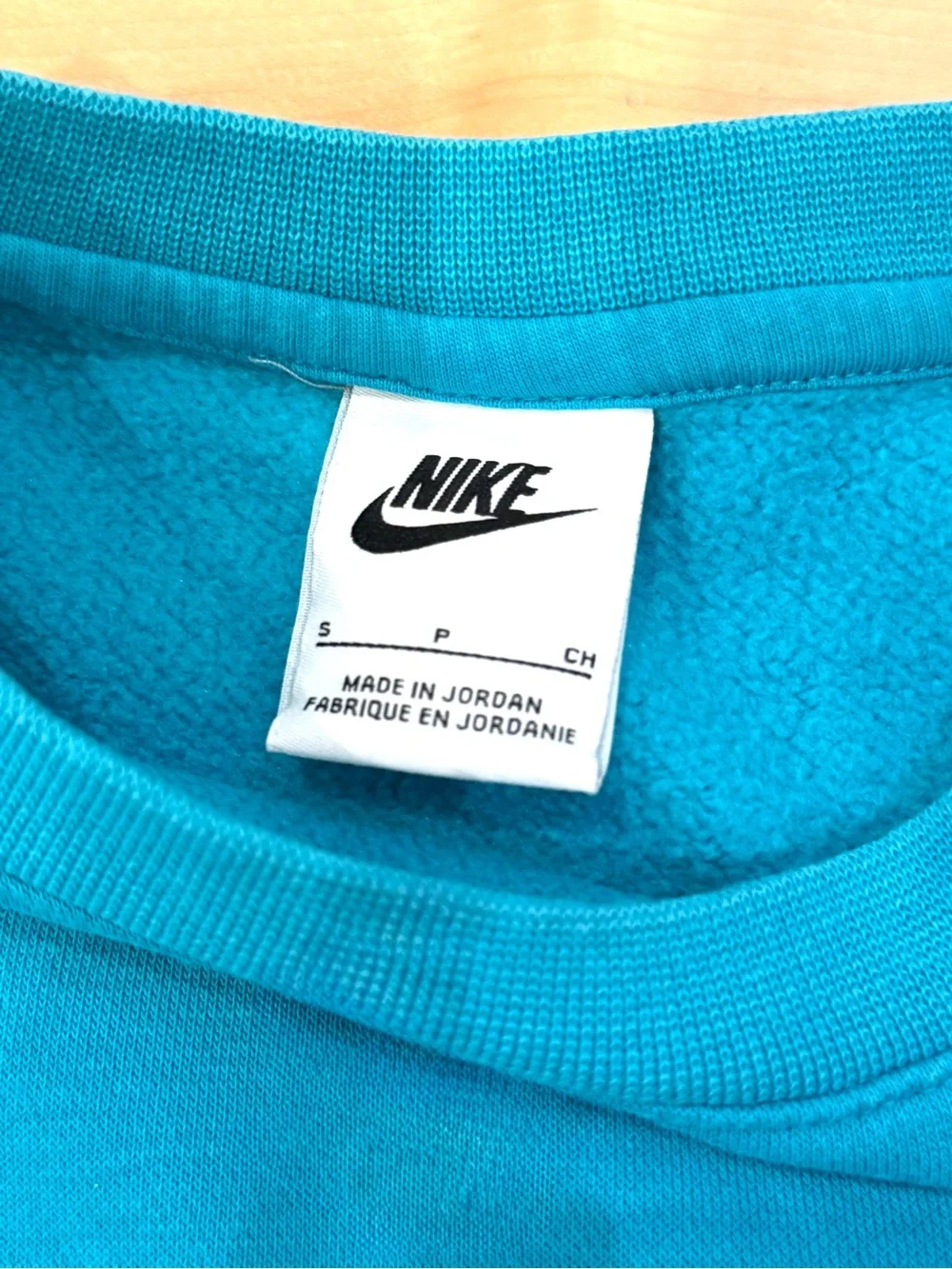 Nike Teal Crewneck Sweatshirt | Embroidered Swoosh Logo | Unisex Streetwear - S